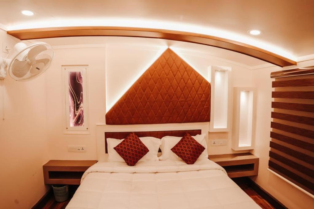 Alappuzha Venice Premium Houseboats Alleppey מראה חיצוני תמונה