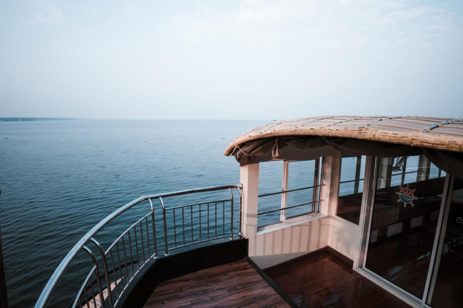 Alappuzha Venice Premium Houseboats Alleppey מראה חיצוני תמונה