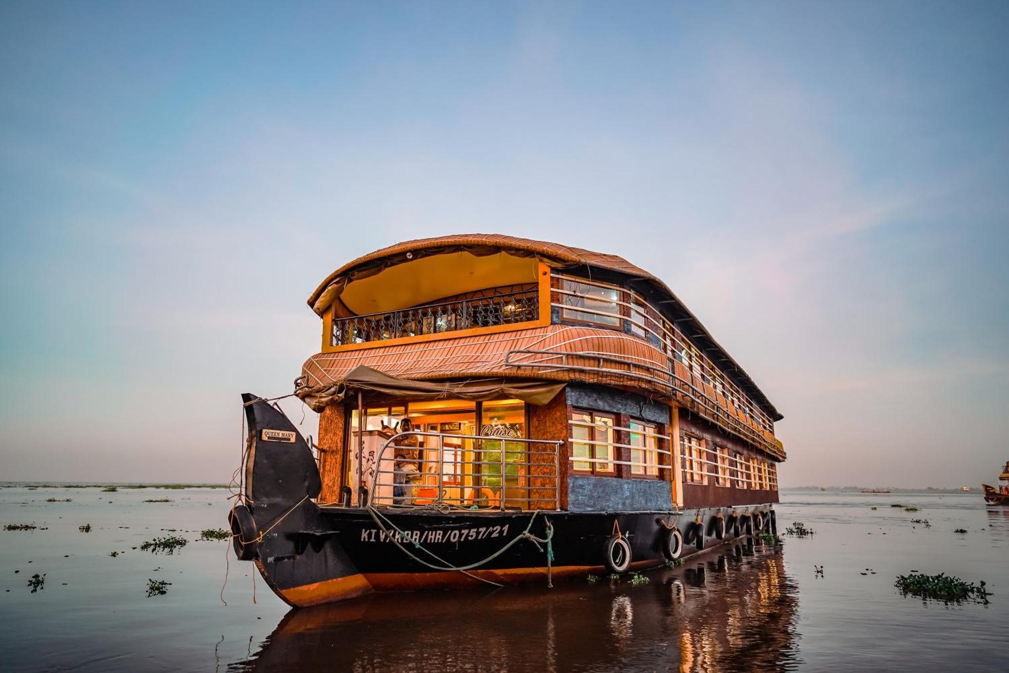 Alappuzha Venice Premium Houseboats Alleppey מראה חיצוני תמונה