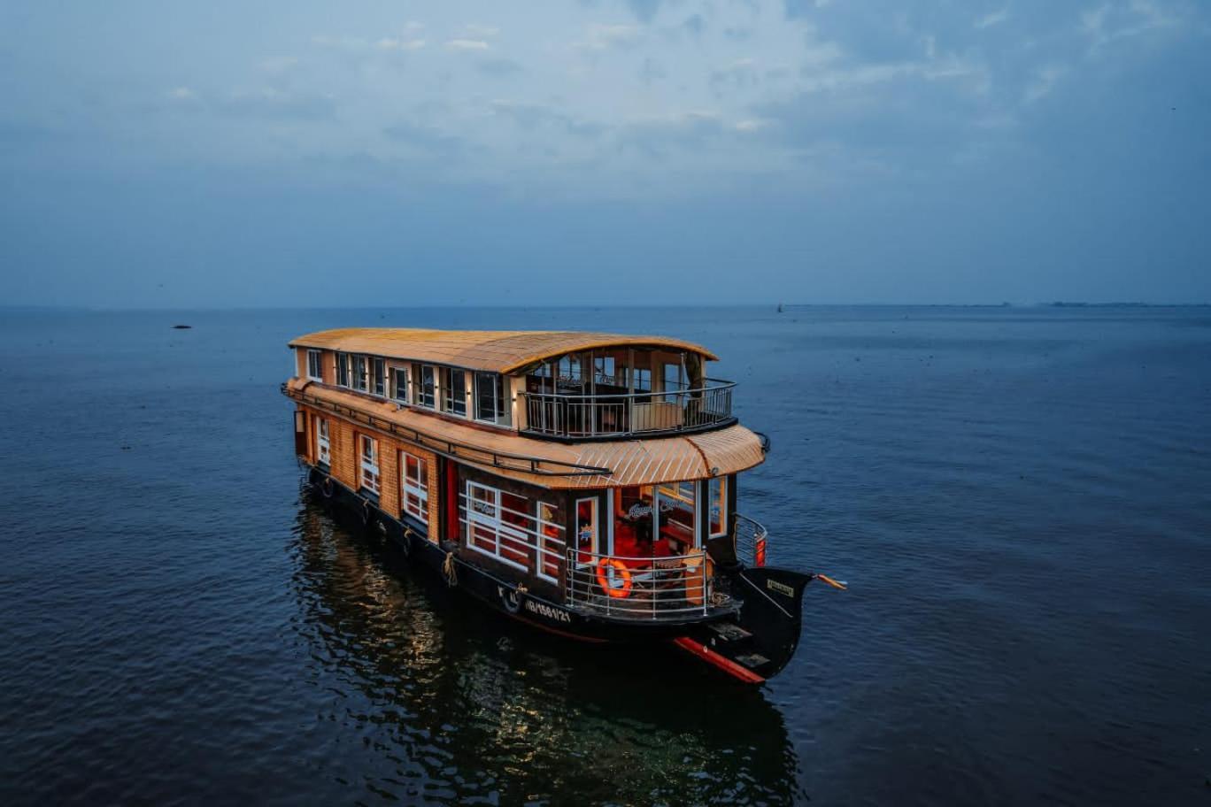 Alappuzha Venice Premium Houseboats Alleppey מראה חיצוני תמונה