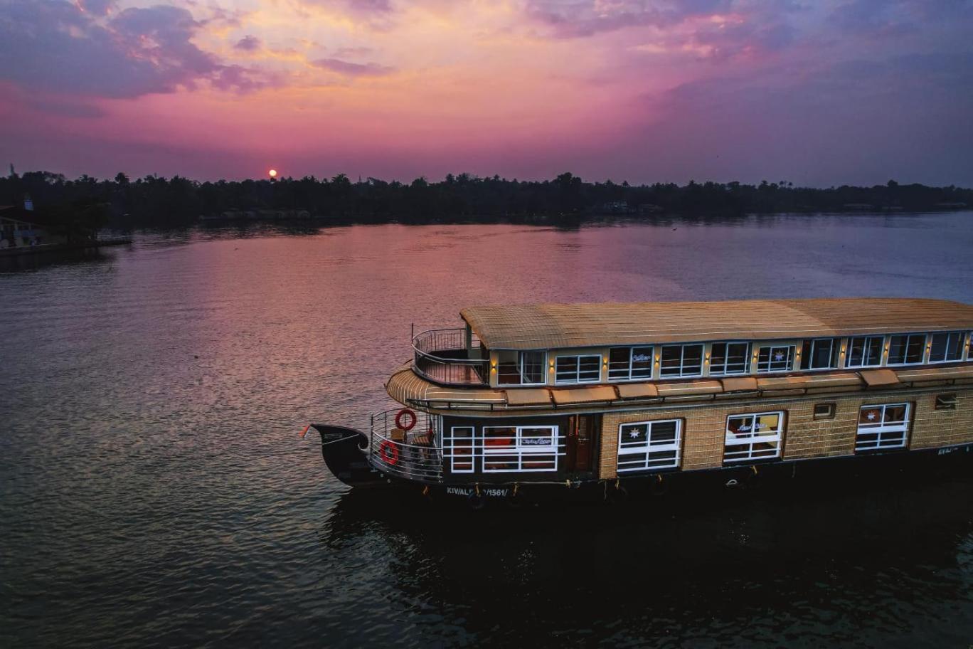 Alappuzha Venice Premium Houseboats Alleppey מראה חיצוני תמונה