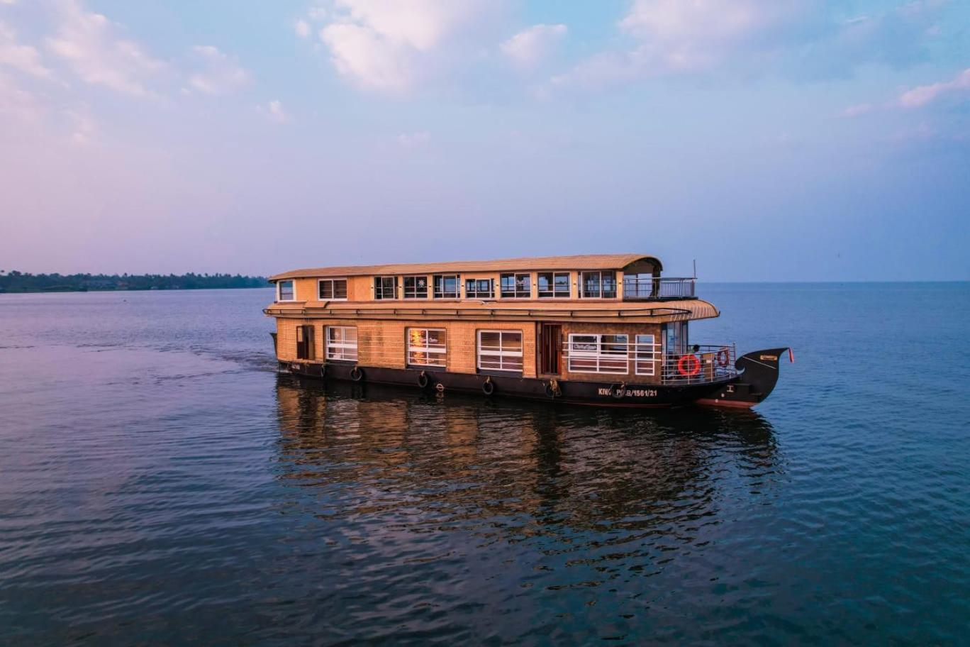 Alappuzha Venice Premium Houseboats Alleppey מראה חיצוני תמונה